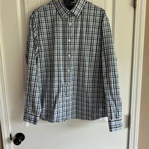 Banana Republic Blue and White Casual Button Down Shirt